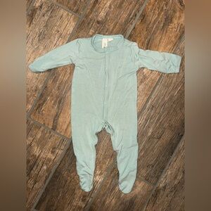 Kyte baby onesie in mint green 0-3 months